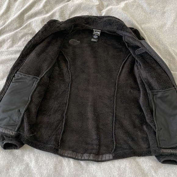 Women’s North Face Osito jacket - Picture 2 of 4